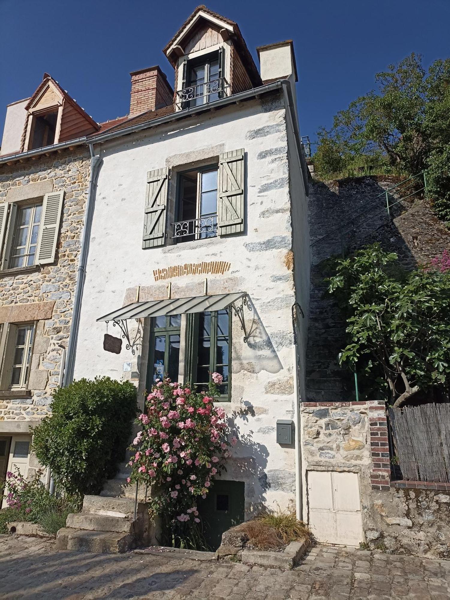 Gite Le Bourgneuf Fresnay-sur-Sarthe Buitenkant foto