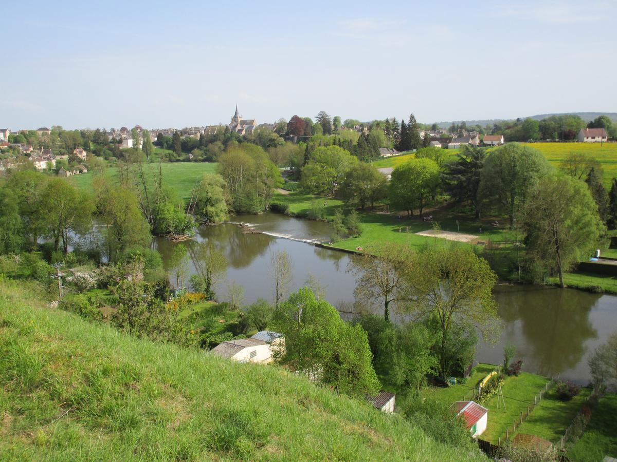 Gite Le Bourgneuf Fresnay-sur-Sarthe Buitenkant foto